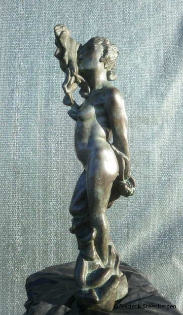   " Disclosing "   66 cm Tall    *  bronze -  2007  
